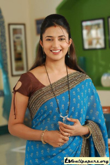 Divyanka-Tripathitv-starstv-actresses-459a339c-a04b-4 - alegeti 1