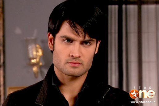 69752_141966125856970_115358885184361_192107_2823916_n - xxVivian Dsena-Abhayxx