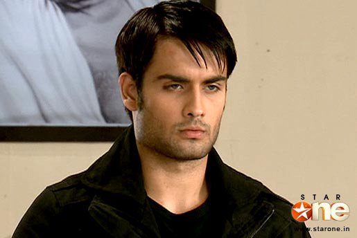 73449_128833310503585_115358885184361_138665_5072048_n - xxVivian Dsena-Abhayxx