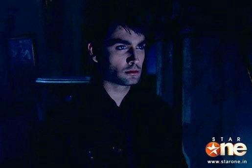 166695_145622048824711_115358885184361_215726_5168969_n - xxVivian Dsena-Abhayxx