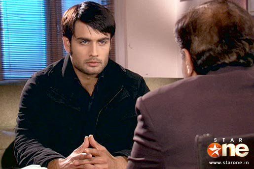 183637_155976824455900_115358885184361_262207_569500_n - xxVivian Dsena-Abhayxx