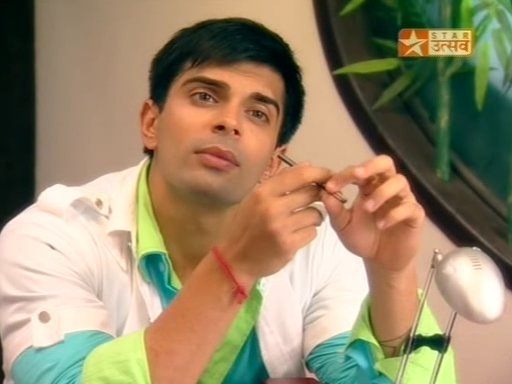 n37597968967_2814765_7526686 - xxKaran Singh Grover-Armaanxx