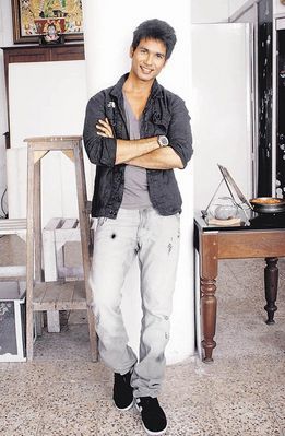 SHAHID (40)