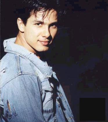 SHAHID (90)
