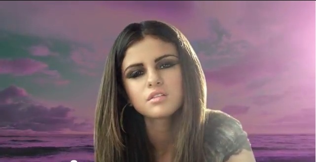  - Selena Gomez Love you like a love song