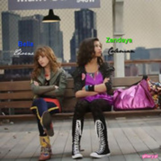 2 - Bella Thorne and Zendaya Coleman