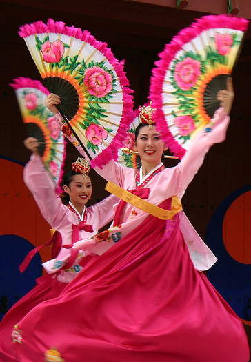 dansul evantaielor II - Coreea-imagini-spectaculoase