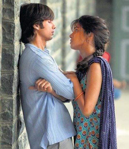 Kaminey_1252700812_1_2009 - Filmul Kaminey