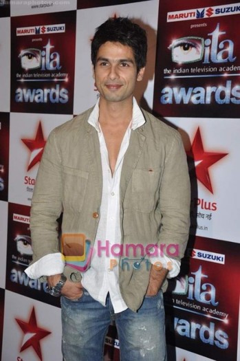 SHAHID (60)