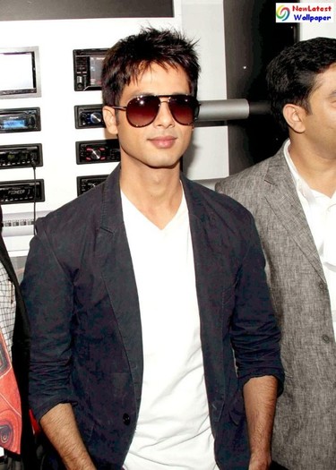 SHAHID (74)