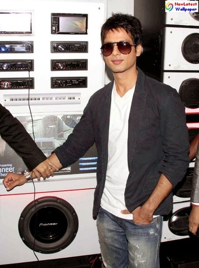 SHAHID (76)