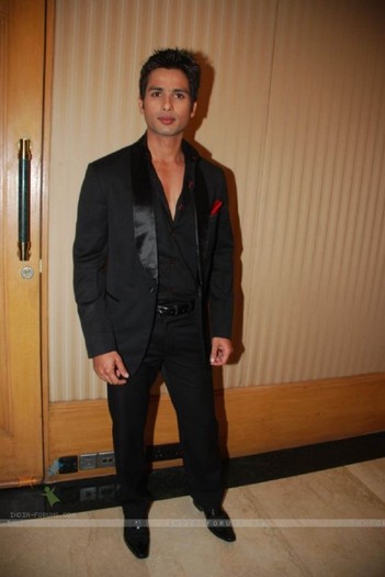 SHAHID (92)