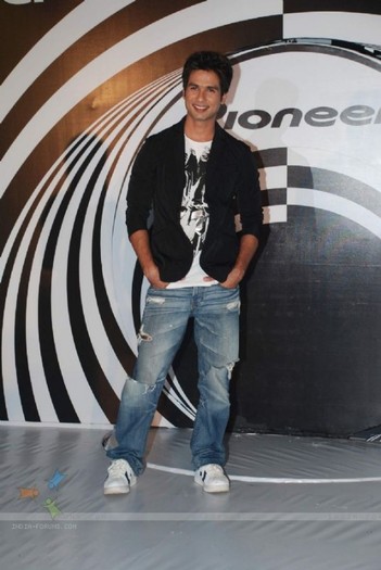 SHAHID (93)