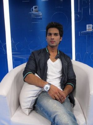 SHAHID (180)