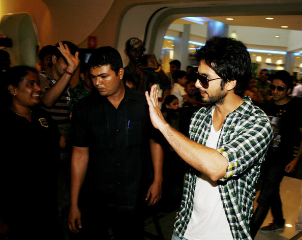 SHAHID (251)