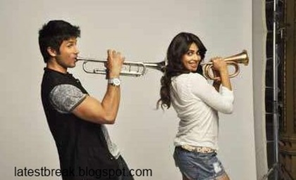 genelia D\'souza shahid kapoor 5 - RECLAME