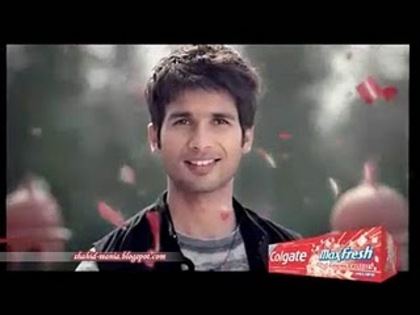 vlcsnap-2011-02-23-08h18m38s98 copy - RECLAME