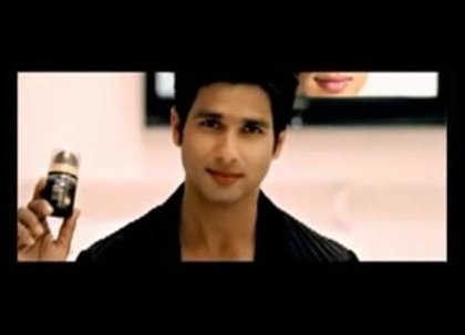 vaselinead01-30 - shahid kapoor RECLAME - RECLAME