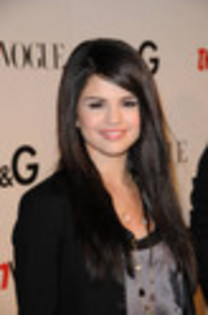 Selena Gomez-BBC-008727