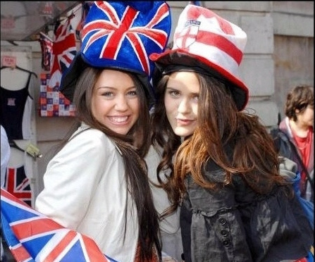 EQLWFIYCHZFNVDLTDPB - Miley Cyrus-poze personale