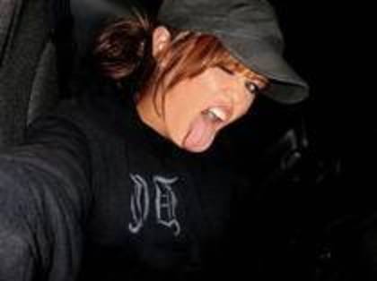 FSORODYJEHPJYCICRFC - Miley Cyrus-poze personale