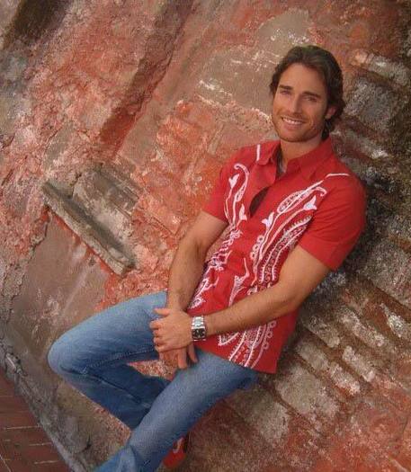 019rs7 - Sebastian Rulli