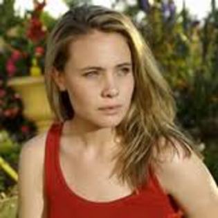 Leah Pipes - Asemanari