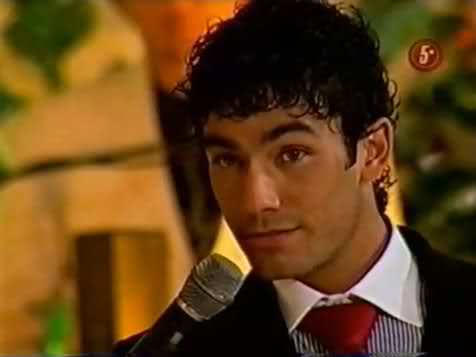 ajxm6a (1) - Aaron Diaz