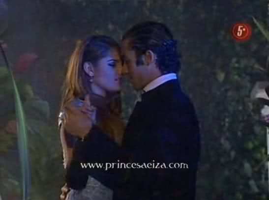 qq2xqd (1) - Aaron Diaz