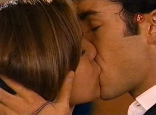 vz7qty - Aaron Diaz