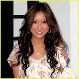 brenda-song-boogie-break - brenda song