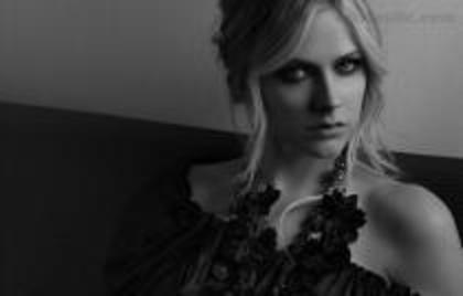ZYXMAEYTRCJLTPTAHOT - Avril Lavigne