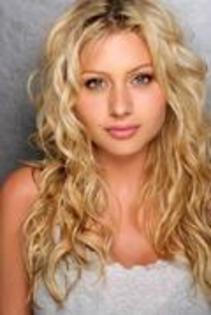 aly-michalka[1]