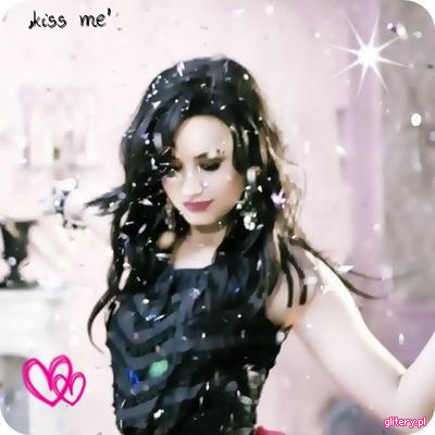 Iar partea cu sarutatul... ma gandeam ca sa primesti si tu ceva de la mine... adica tu ma iubesti si