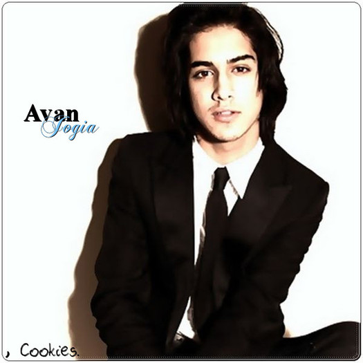 Mi-a parut bine frate! [dand mana cu el]