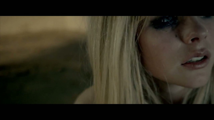 Avril Lavigne - Wish You Were Here 0477