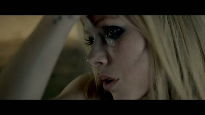 Avril Lavigne - Wish You Were Here 0493 - Avril - Lavigne - Wish - You - Were - Here - Video - Caps - HQ - Part 01