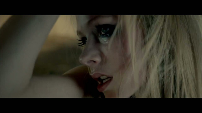 Avril Lavigne - Wish You Were Here 0494 - Avril - Lavigne - Wish - You - Were - Here - Video - Caps - HQ - Part 01