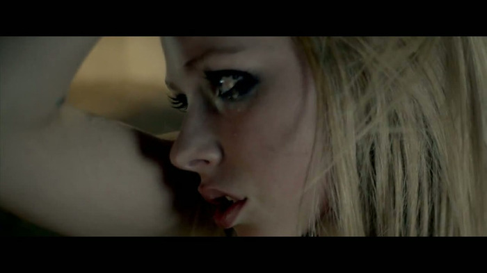 Avril Lavigne - Wish You Were Here 0496