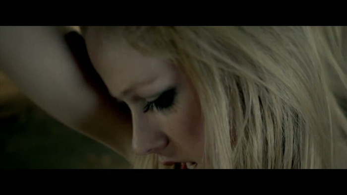 Avril Lavigne - Wish You Were Here 0499
