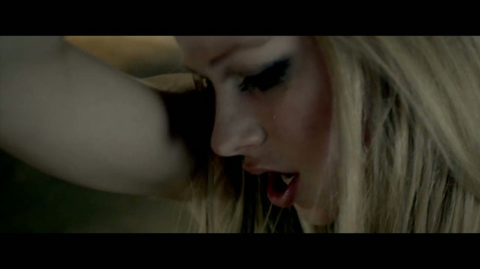 Avril Lavigne - Wish You Were Here 0502 - Avril - Lavigne - Wish - You - Were - Here - Video - Caps - HQ - Part 02