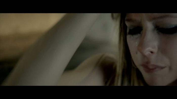 Avril Lavigne - Wish You Were Here 0516 - Avril - Lavigne - Wish - You - Were - Here - Video - Caps - HQ - Part 02