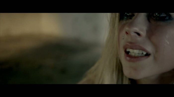 Avril Lavigne - Wish You Were Here 0519 - Avril - Lavigne - Wish - You - Were - Here - Video - Caps - HQ - Part 02