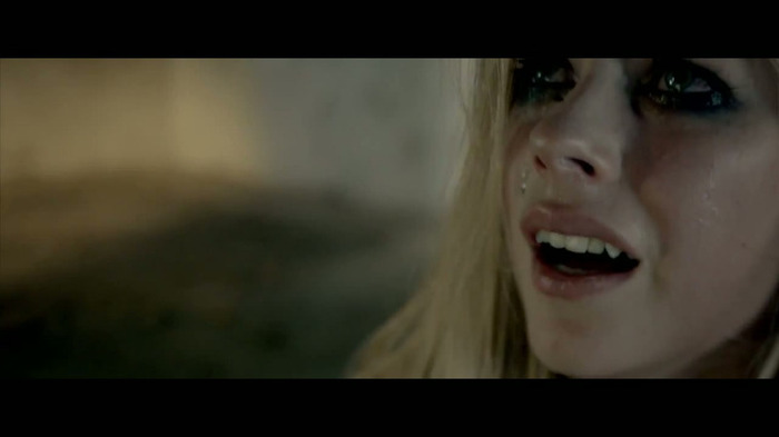 Avril Lavigne - Wish You Were Here 0521 - Avril - Lavigne - Wish - You - Were - Here - Video - Caps - HQ - Part 02