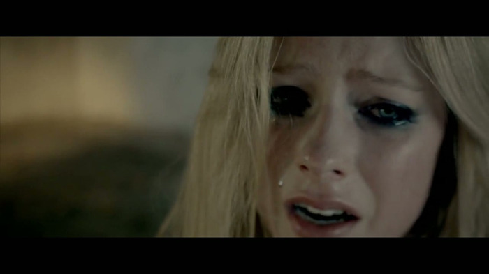 Avril Lavigne - Wish You Were Here 0529