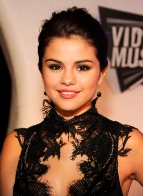 normal_008 - August 28th- 2011 MTV Video Music Awards
