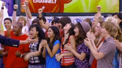 normal_007 - Disney Channel Games  2008 Episode 1 - Chariot Of Champions