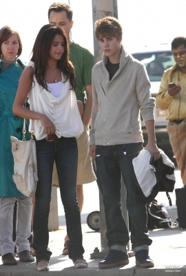 normal_065 - February 6th - Hanging Out at Santa Monica with Justin Bieber