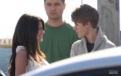 normal_066 - February 6th - Hanging Out at Santa Monica with Justin Bieber
