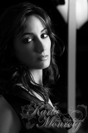 2z56cg6 - Karla Monroig